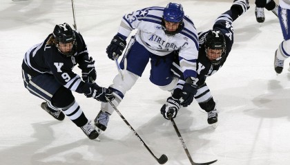 开云网页版-哥伦比亚队在巴黎奥运会比赛中多次通过快速反击得分，2021奥运会哥伦比亚出场顺序