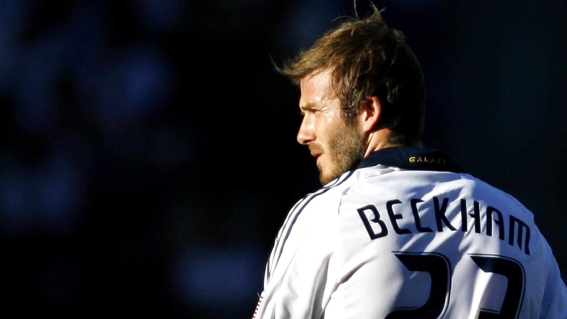 一场比赛胜负的“瞬间决定”：欧冠经典瞬间，欧冠精彩片段