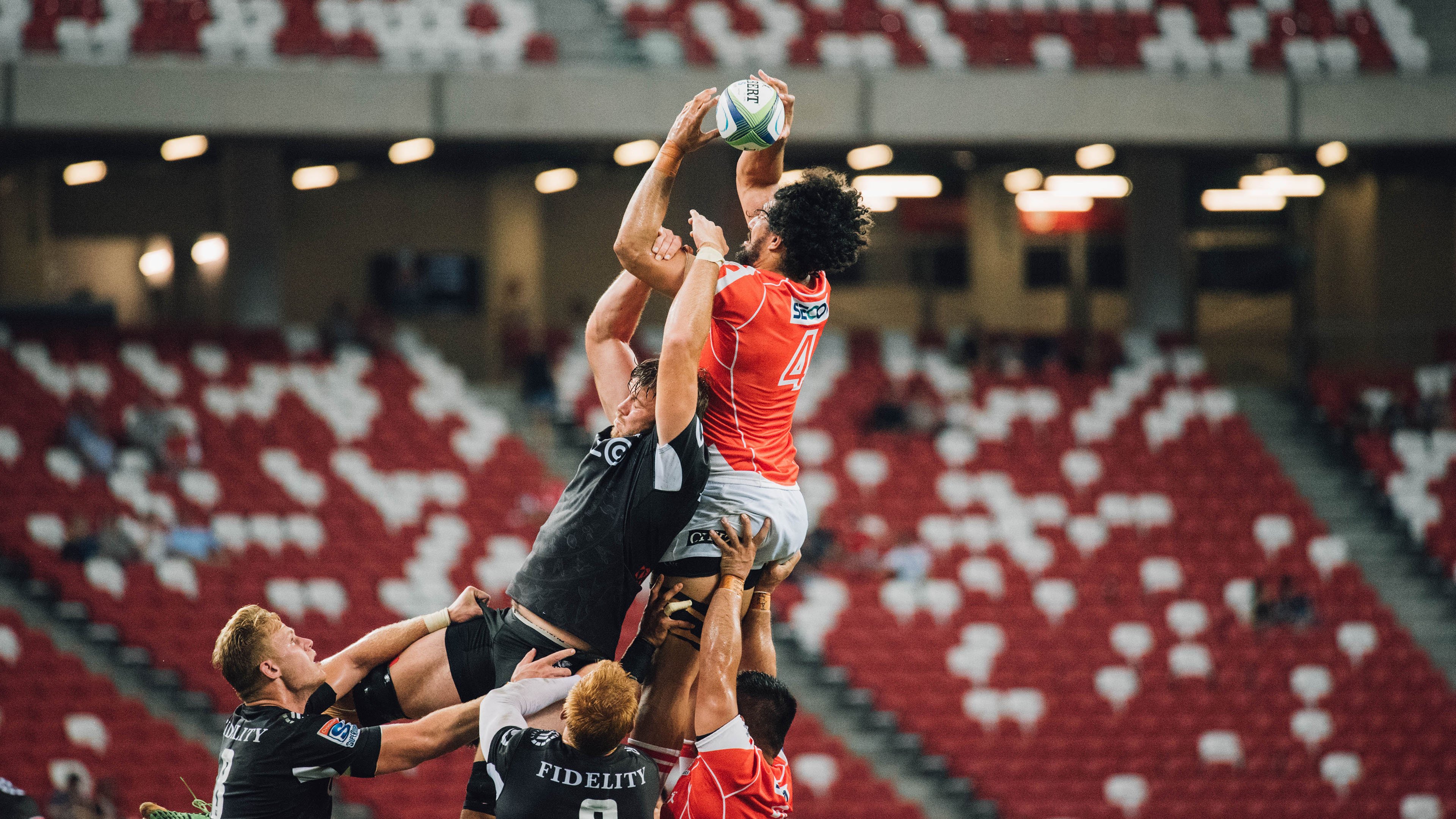 交易风云：最新转会动态全面解析，交易风云录